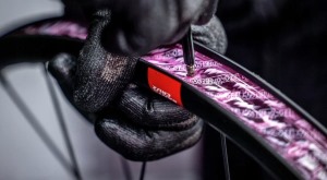 Páska MUC-OFF TUBELESS RIM TAPE 10 m - různé šířky (2)