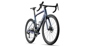 bmc-2027-roadmachine-01-one-road-bike-petrol-2_5f66c370-7f5d-4cf9-9547-37ee48e7bf0c_1800x1 (1)