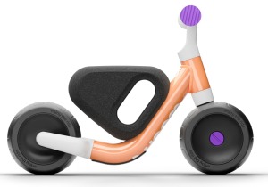 Dětské odrážedlo WOOM Wow Pop Peach Dětské odrážedlo WOOM Wow Pop Peach