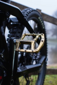 Pedály X-PEDO BMX SPRY Alloy Gold Slick 2 (2)