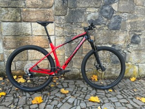 Horské kolo ROCK MACHINE Blizz CRB 70-29 Red/Black 1 (1)