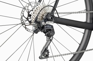 Silniční kolo CANNONDALE CAAD14 3 Black (5)