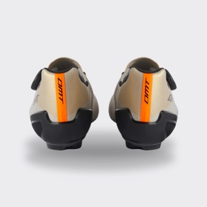Tretry DMT KR30 Sand/Black (6)