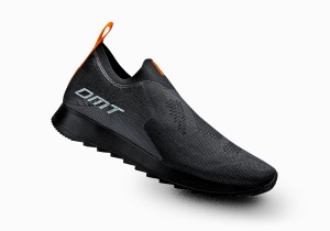 Tretry DMT PODIO Black/Black