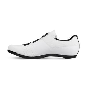 Tretry FIZIK Tempo Overcurve R4 Wide White/Black (1)