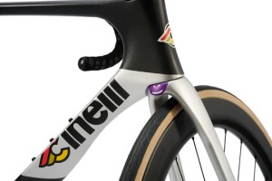 Silniční kolo CINELLI Aeroscoop Purple Fiber Campagnolo Super Record WRL 8 (14)