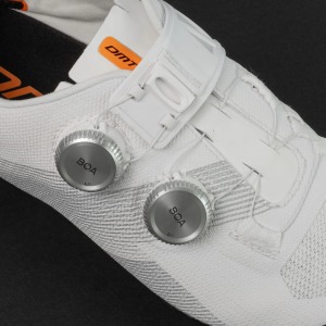 Tretry DMT KM0 Evo 2025 White (9)