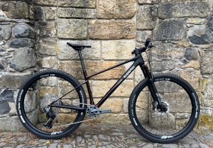 Horské kolo SUPERIOR XP 9.8 Team Sram GX AXS Transmission Matte Carbon/Red Carbon LTD M