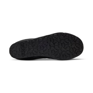 Tretry GIRO Tracker Boa Black (3)