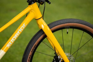 Dětské kolo SUPERIOR F.L.Y. 24 Gloss Yellow 4 (3)