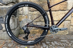 Horské kolo SUPERIOR XP 9.8 Team Sram GX AXS Transmission Matte Carbon/Red Carbon LTD M 3 (2)