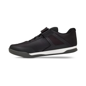Tretry GIRO Chamber III Black (2)