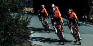 Přilba KASK Elemento Ineos 1 (5)